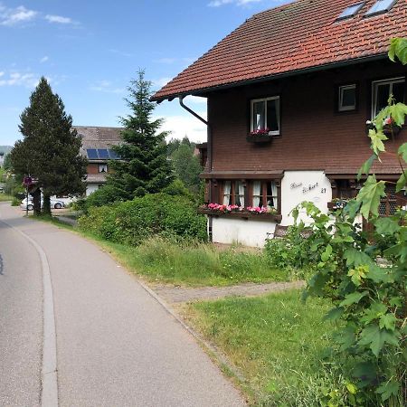Gaestehaus Lickert Familie Dreher Hinterzarten Exteriör bild