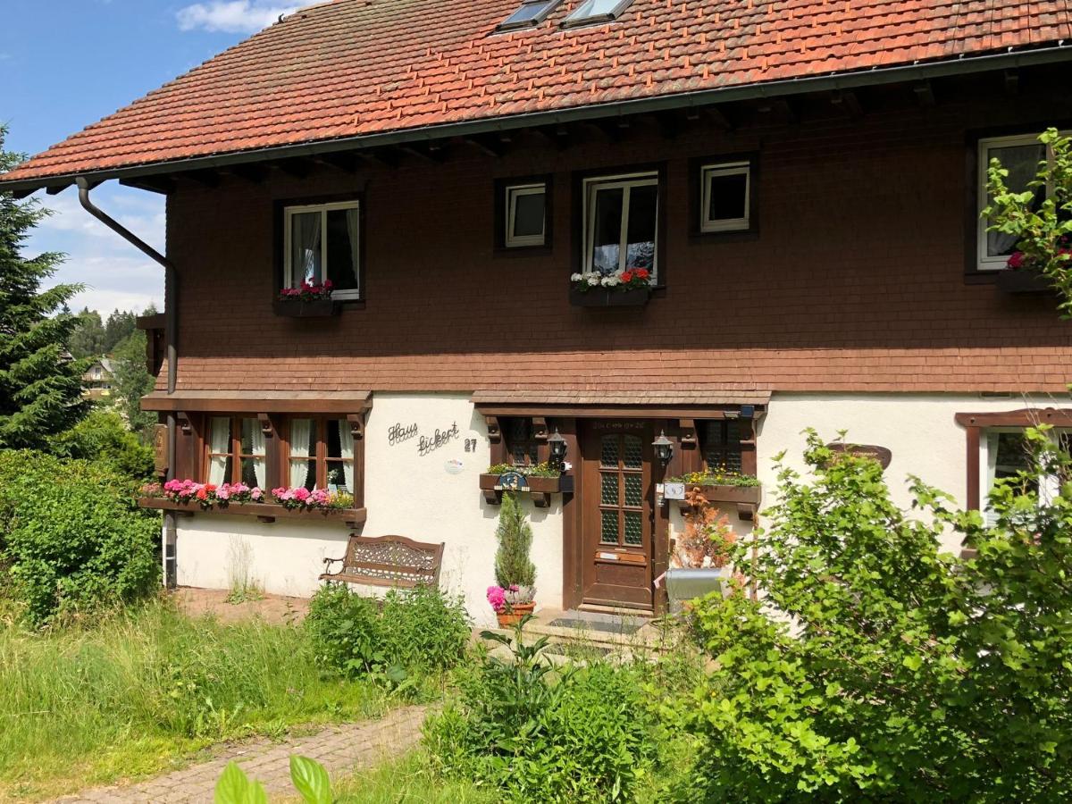 Gaestehaus Lickert Familie Dreher Hinterzarten Exteriör bild